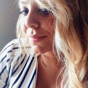 Meet your Posher, Stacie